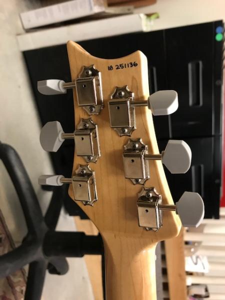 87929 B