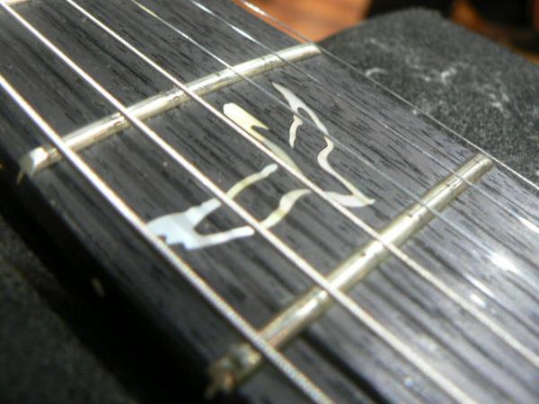 83482 B