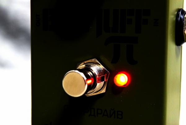 384803 B