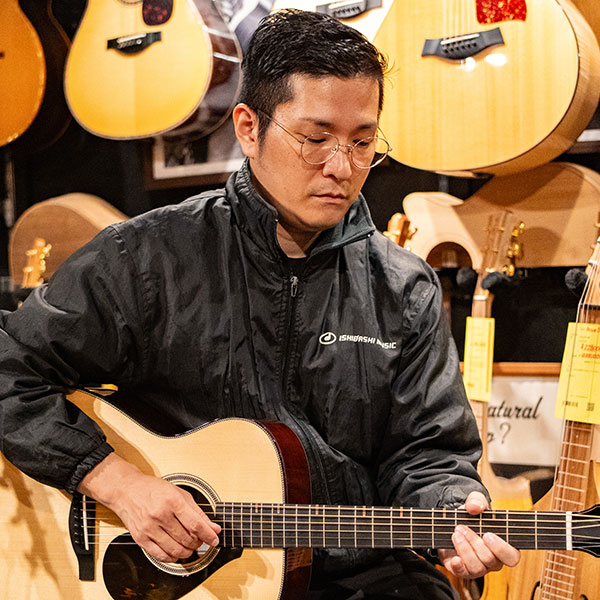 御茶ノ水本店 Harvest Guitars 永嶺