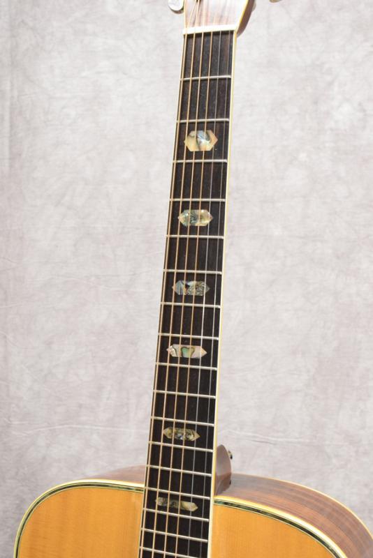 127563 B