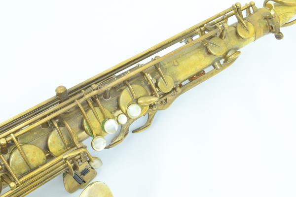 422618 B