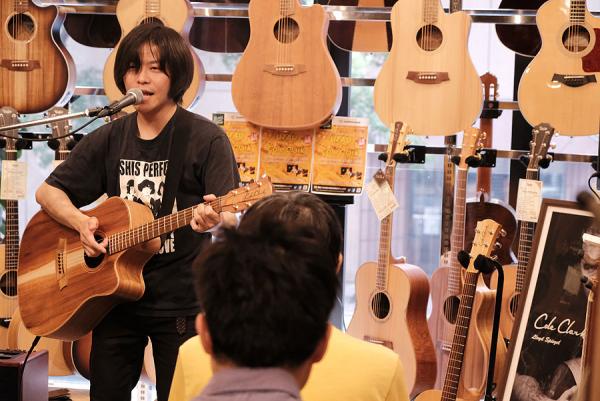 156007 B