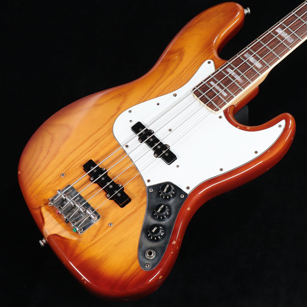 【渋谷店VINTAGEブログ#22】 FENDER / 1978-81 Jazz Bass Sienna Burst