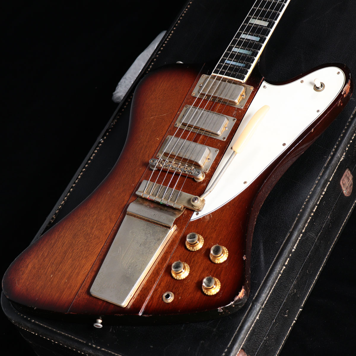 【渋谷店VINTAGEブログ#26】 GIBSON / 1964年製 Firebird VII Sunburst