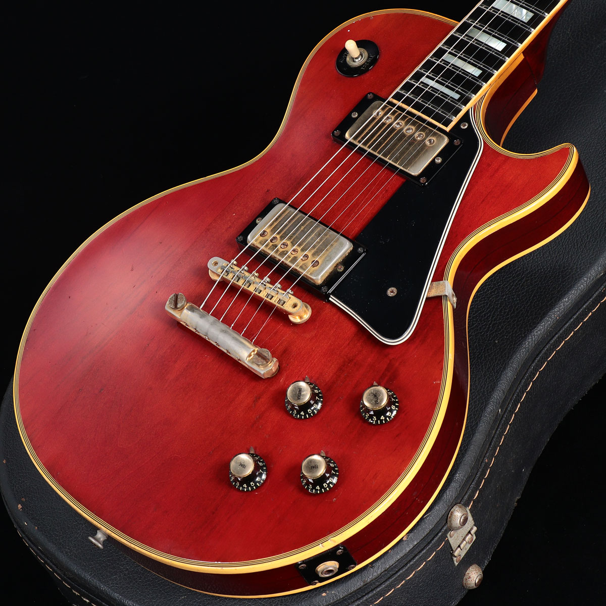 【渋谷店VINTAGEブログ＃6】 GIBSON / 1975年製 Les Paul Custom Wine Red “1976年製 Spec”