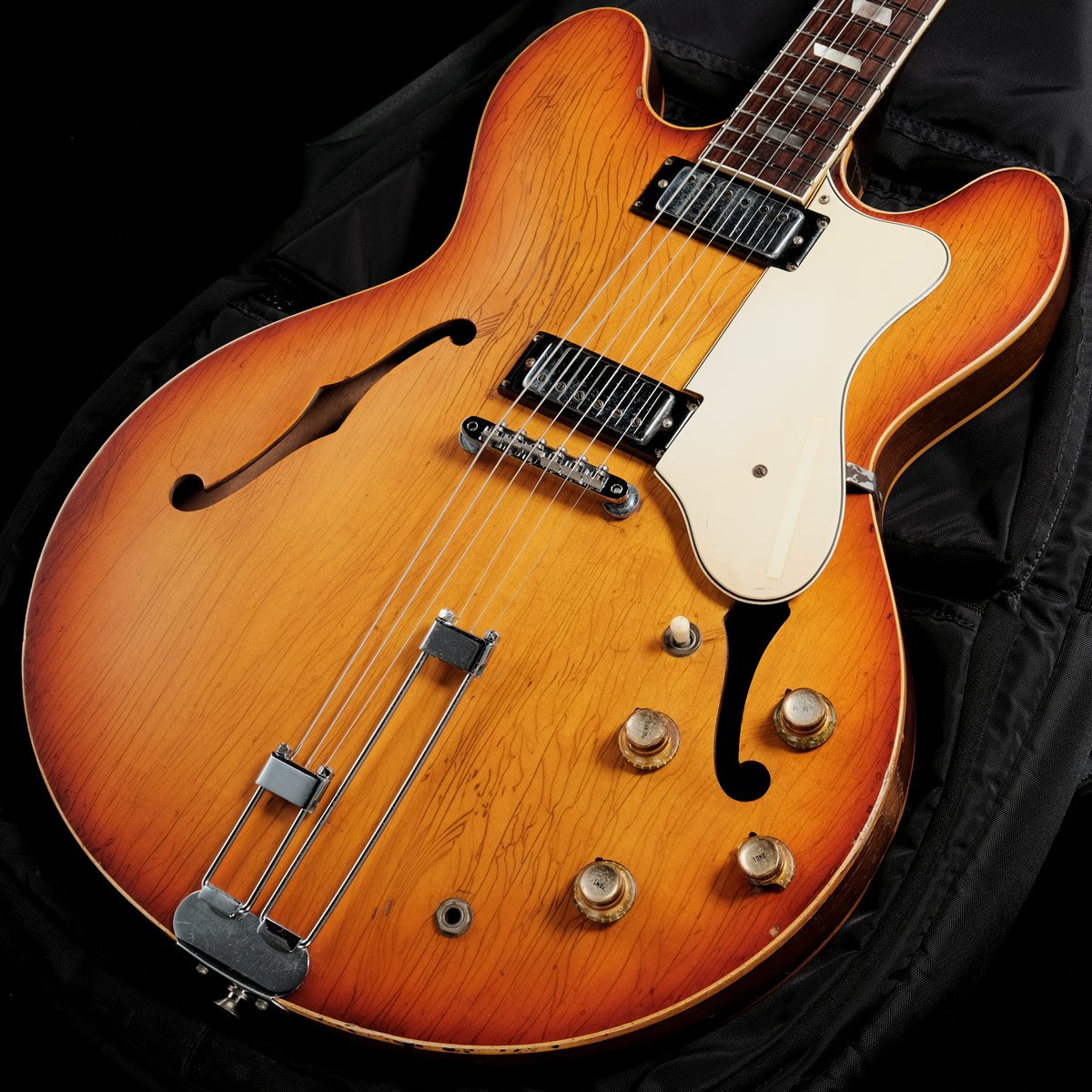 【渋谷店VINTAGEブログ＃49】 EPIPHONE / 1967年製 E360TD Riviera Sunburst