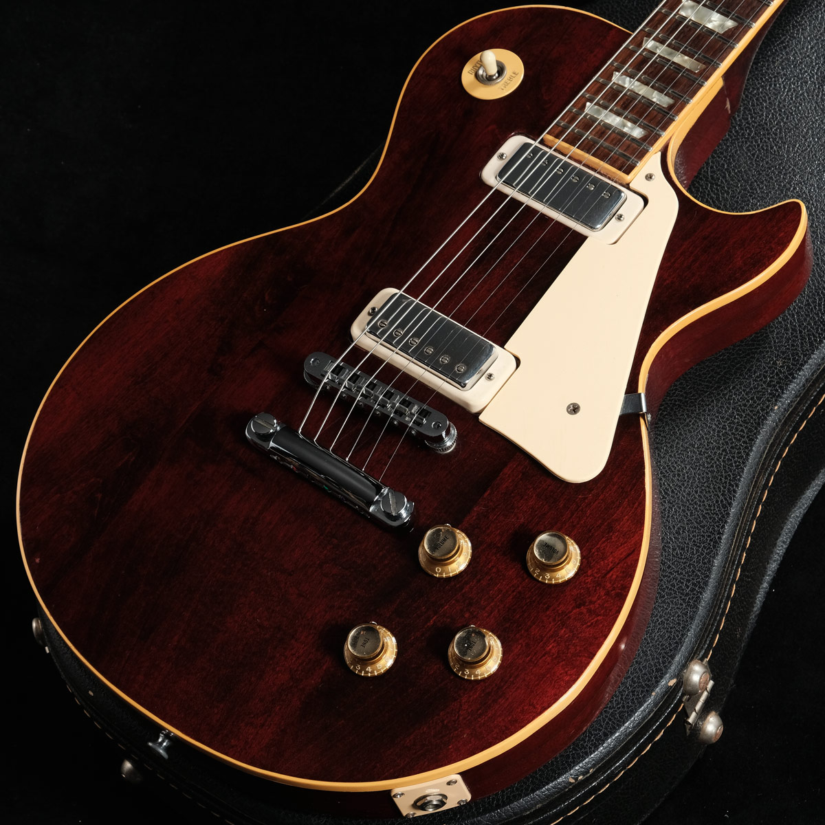 【渋谷店VINTAGEブログ#16】 GIBSON / 1975年製 Les Paul Deluxe Wine Red