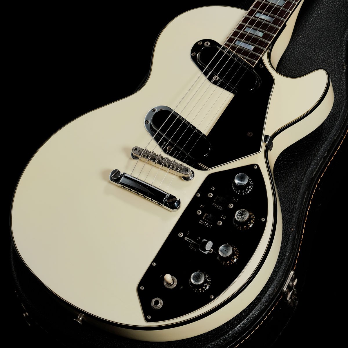 【渋谷店VINTAGEブログ#83】 GIBSON 1975年製 Les Paul Recording Original White