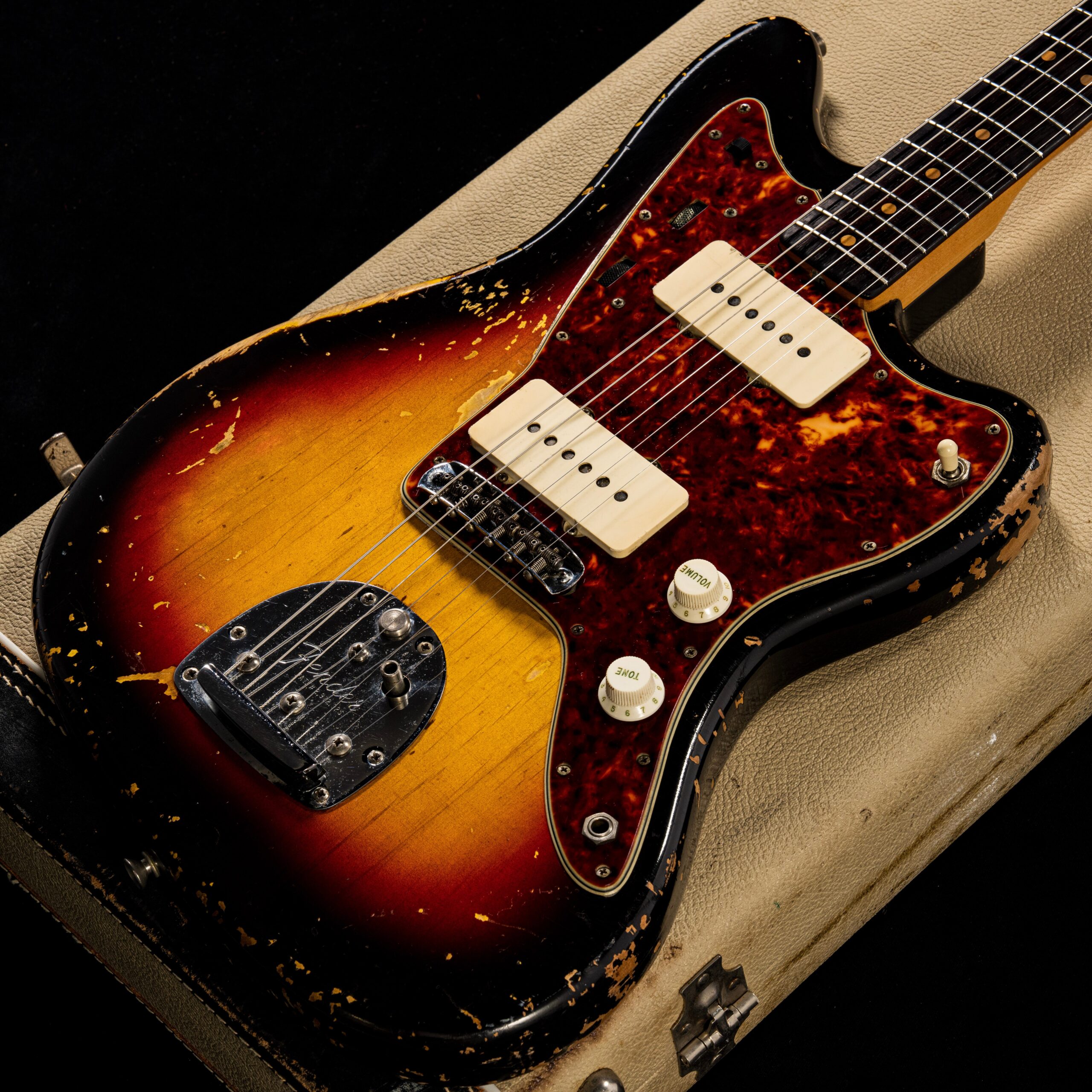 【渋谷店VINTAGEブログ#98】FENDER 1963年製 Jazzmaster Sunburst