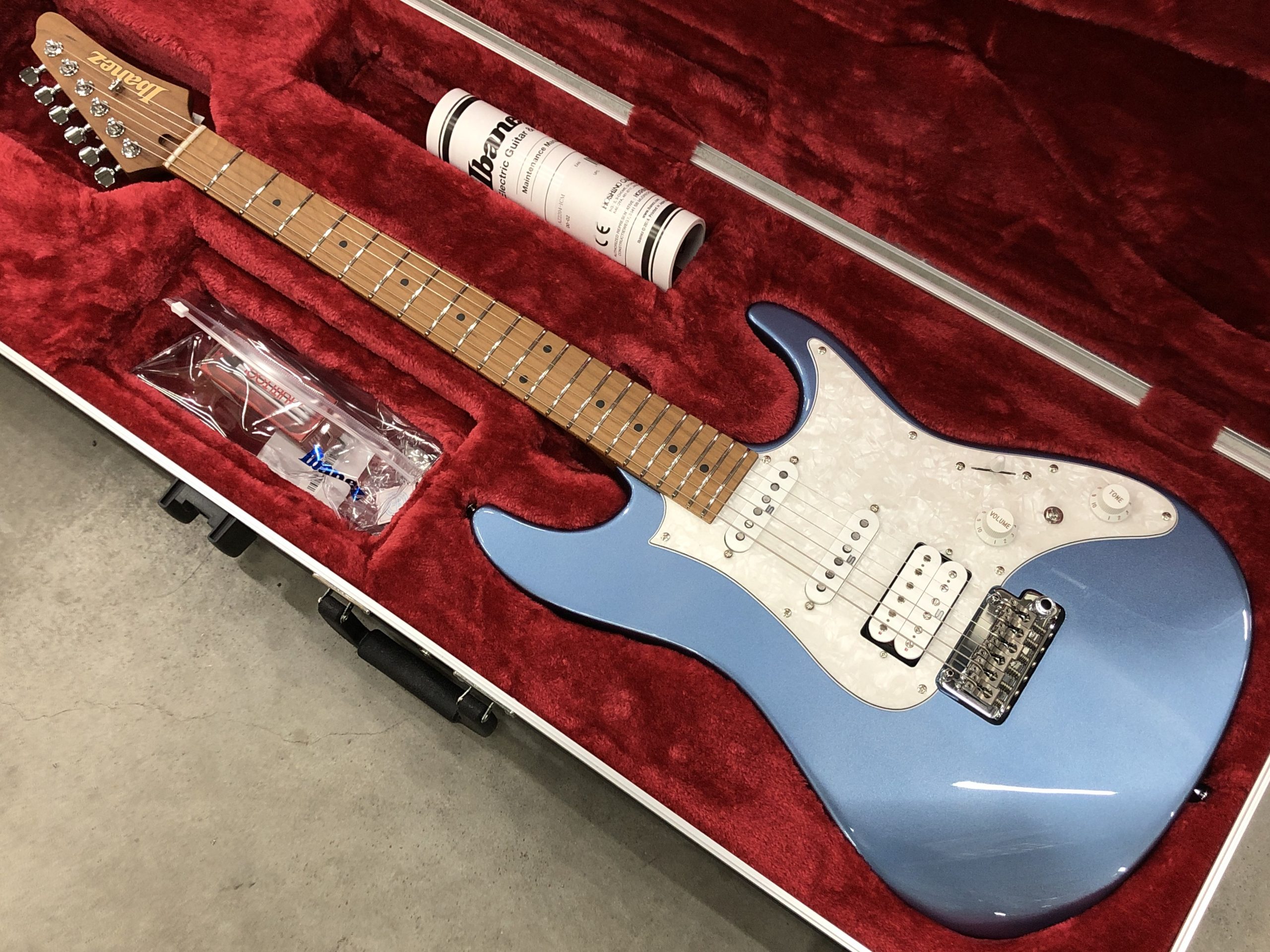 【9/5更新】Ibanez / Prestige Series AZ2204【お売りいただきました!】